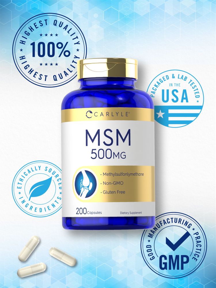 A hand scale displays three white 500 mg capsules, emphasizing precise measurement and dosage importance.