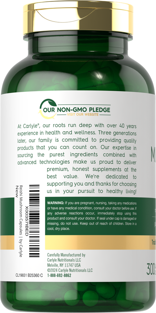 Reishi Mushroom supplement, 5000 mg per serving, displayed in a hand with a bottle of 300 capsules.