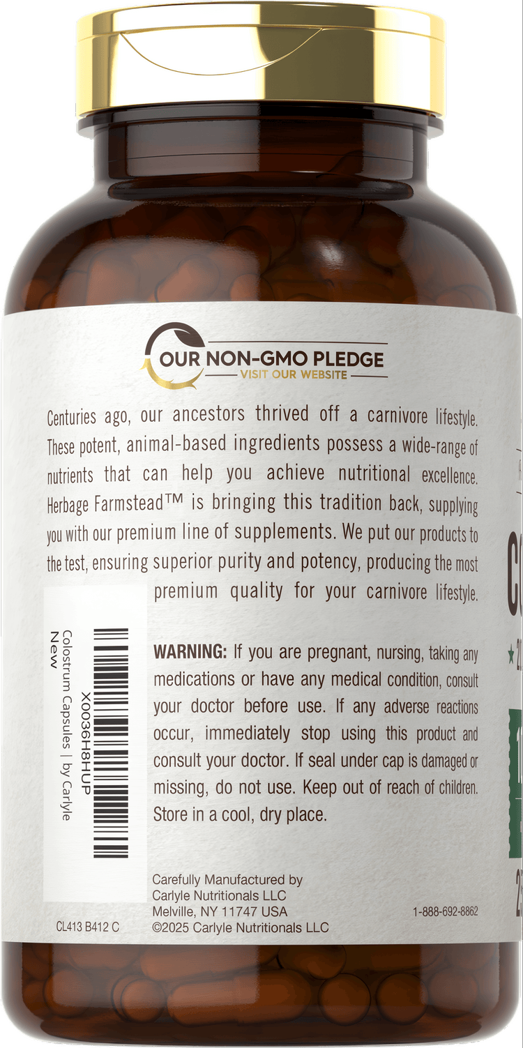 The image shows a bottle of Colostrum 1000 mg with 250 capsules, measuring its size by hand for scale reference.